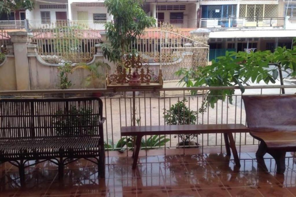 Ta Eng Guesthouse Kampot Ngoại thất bức ảnh